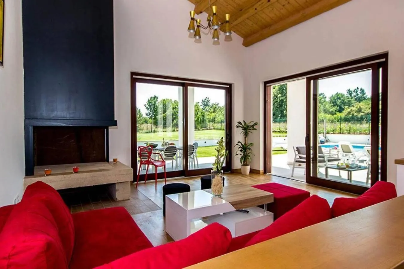 Villa Dora In Central Istria Kids Friendly With Private Pool And Playground For 10 Persons Svetvinčenat كرواتيا