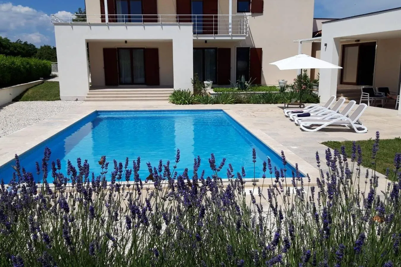 Villa Dora In Central Istria Kids Friendly With Private Pool And Playground For 10 Persons Svetvinčenat